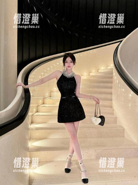 17吃瓜网新出的视频，简直是热点集散地，一大波瓜等你来吃！