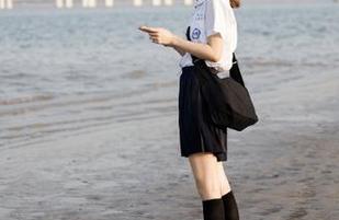 小心你的时间被吸走，https//51cg.fun网站真是个黑洞啊！