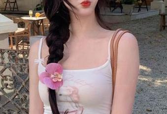吃瓜高手必修课，51吃瓜今天直达全服！来一发八卦打卡！