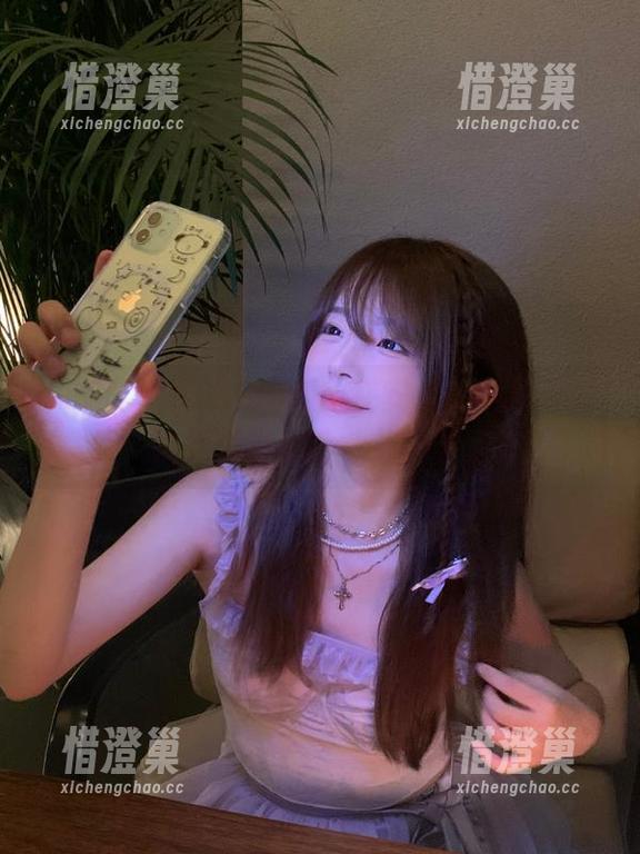 58吃瓜网 58吃瓜网在安卓上怒刷存在感,谁能抗拒这波八卦的诱惑呢?