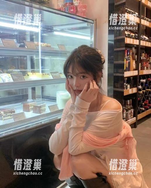 718.st 请个导航,让718.st带你找到新瓜,下载就能跟上潮流!