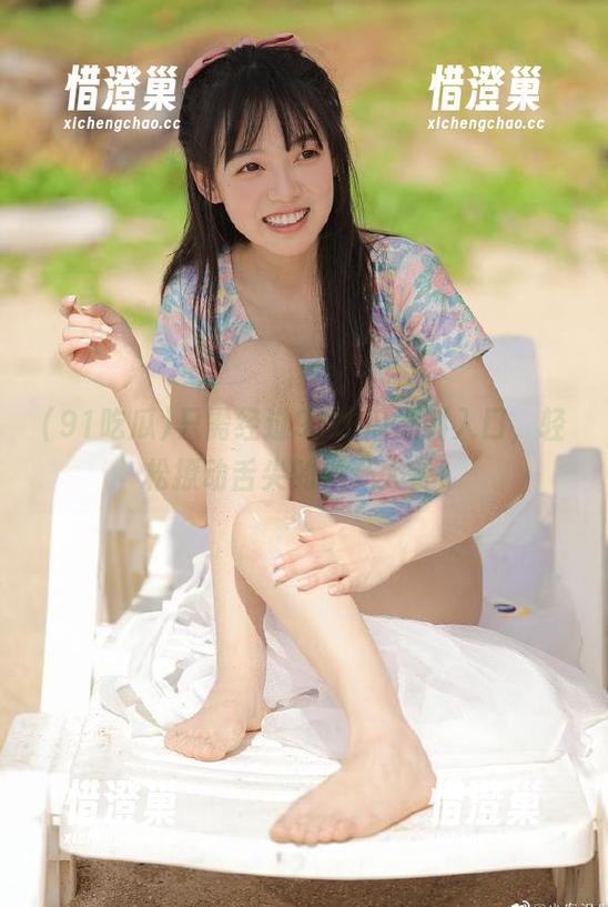 91吃瓜 只需经过91吃瓜爆料入口,轻松撩动舌尖的八卦大餐!