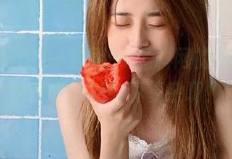 一边刷91黑料网的app，一边感叹，社会真复杂啊！