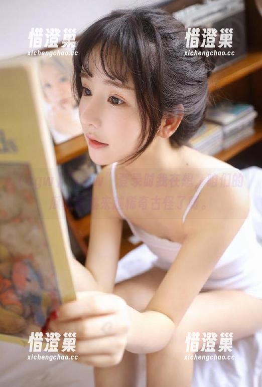 “cgw”登录时我在想，咱们的瓜真是越来越稀奇古怪了呀。