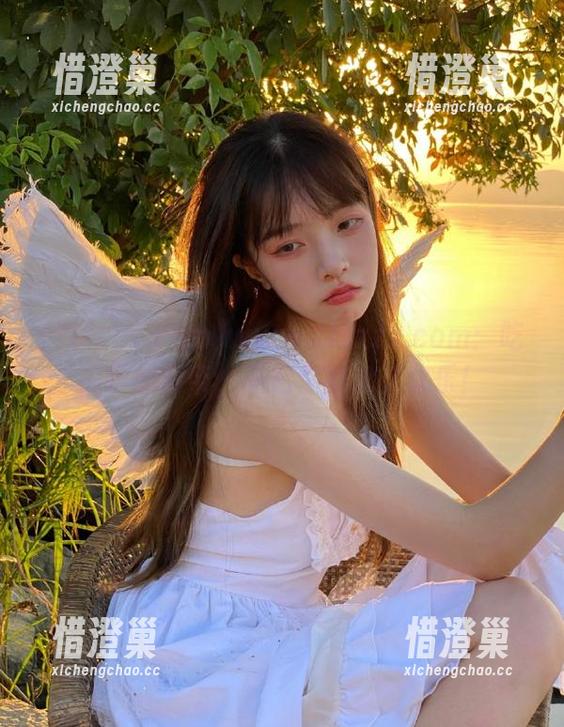 www.tttzzz.com：吃瓜界的影帝，承包你的永久欢乐！