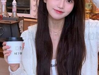 点开www.tttzzz.com的链接，你绝对会爱上这个奇妙的吃瓜旅程！