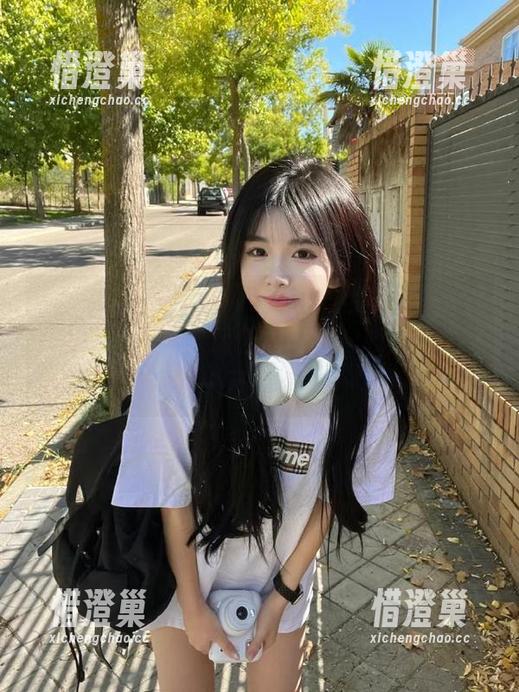 又在www51上发现了一个“永久”痴迷于前任的故事，心里果然又是一万点嫌弃。