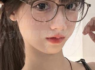 看xgua99.tv视频，我的手会不会因为太多瓜而酸呢？怎么又伸向了零食？