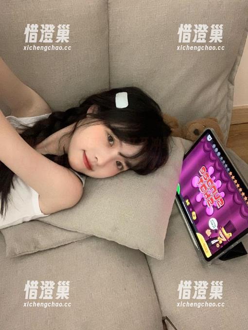 似乎每次打开冲哥精选的网站入口，我就被“观看”到了新一波的猎奇！