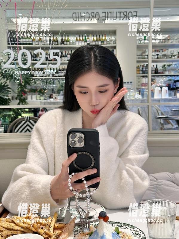 冲哥黑料传送门开启，今日份的八卦已经蓄势待发！