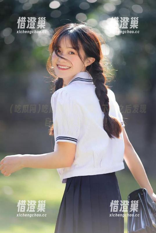 吃瓜网紧急更新，下载之后发现自己竟然上了热搜！