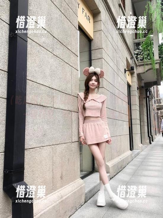 在吃瓜网，最新款“免费吃瓜”一键获取，瞧这一点都不苦瓜吧！