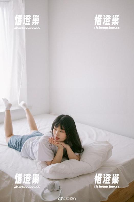 “精品吃瓜”app：让你在吃瓜时连嘴巴的空闲都没了！