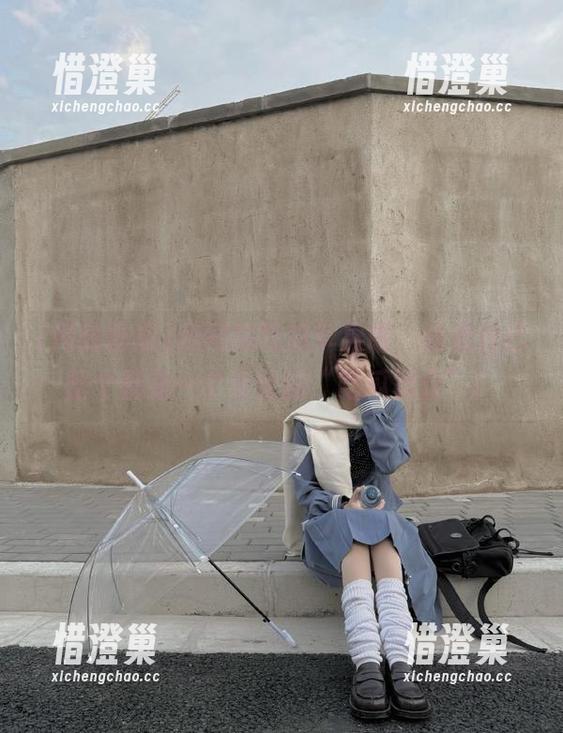 用网曝吃瓜苹果版，感觉自己整个都是一个专业的“吃瓜群众”！