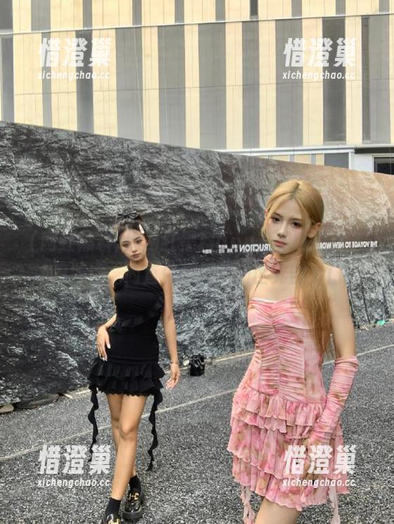用网红黑料app，看吃瓜达人如何撕逼，简直像打开了新世界的大门！