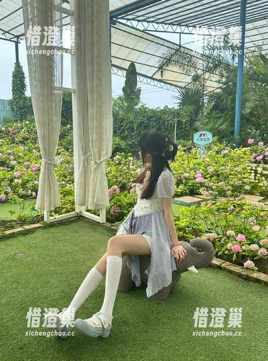 黑料166的新品视频分享，瓜果真是人人爱吃！