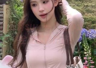 黑料su：一个让你追星追到手心全是瓜的网站！