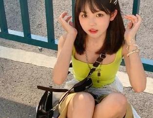 黑料不打烊第17期：永不迷路的瓜吃起来，今天的你准备好挂满嘴了吗？