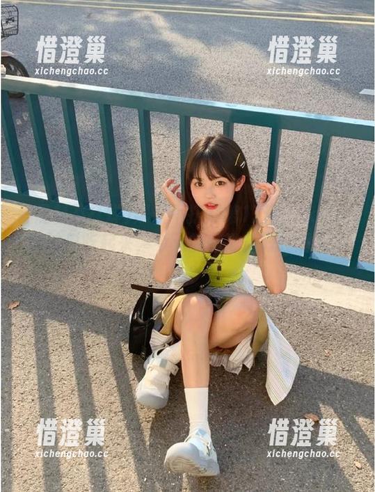 黑料不打烊第17期：永不迷路的瓜吃起来，今天的你准备好挂满嘴了吗？