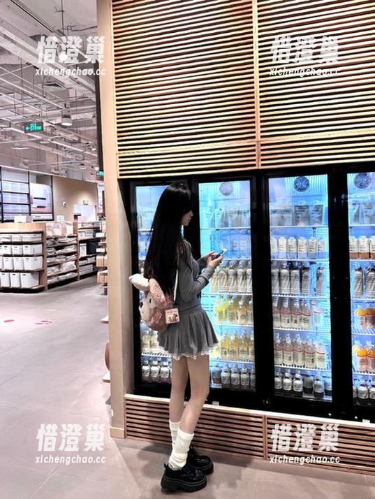 讨论场地？登录黑料不打烊655.ful官网，带你穿越八卦迷宫！