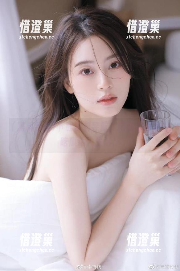 下载黑料导航，成就你隐秘的吃瓜达人生活！