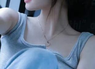 “黑料正能量hl”app，总在最不巧的时候告诉我真相，冤不冤呀