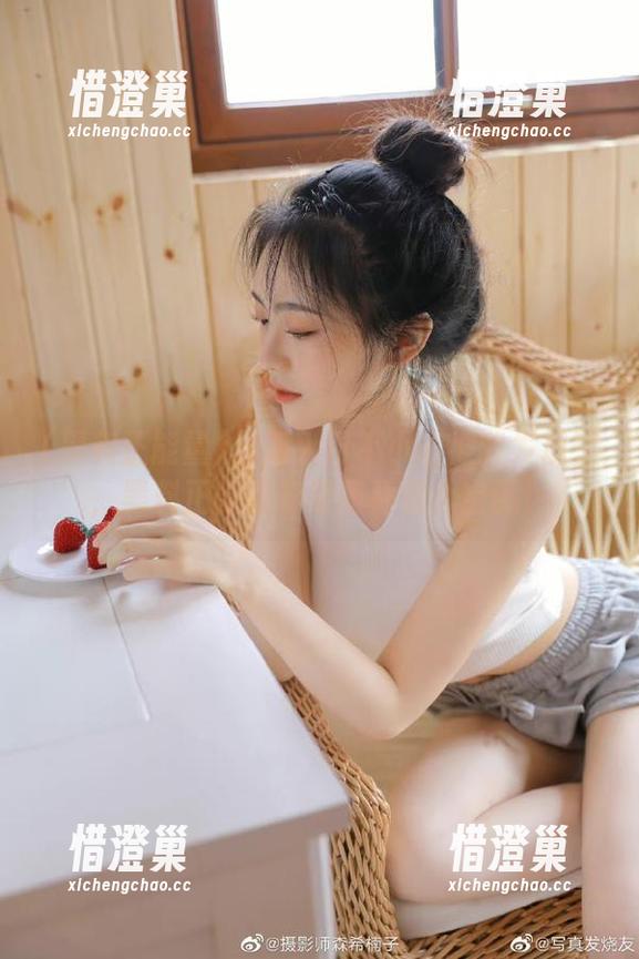 最新入口不小心被我发现了，黑料正能量苹果版真是个宝藏！