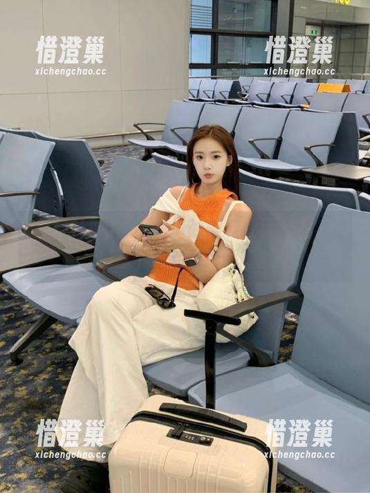 你不知道的黑料社区网址，这里每个瓜都是冷藏版！