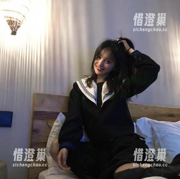黑料网在线直播：看视频的时候，让我给你讲讲我对爱情的神秘看法！